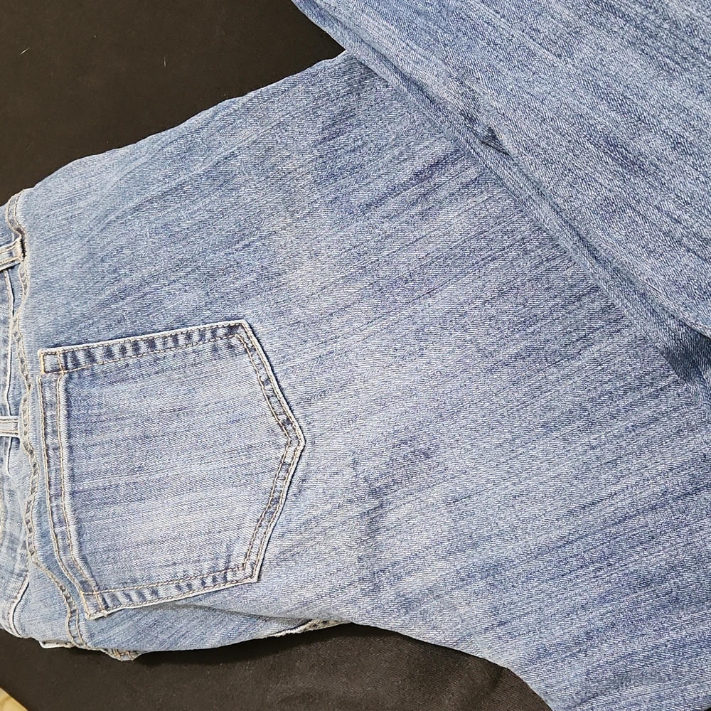TORRID PREMIUM distressed denim size 24 EUC